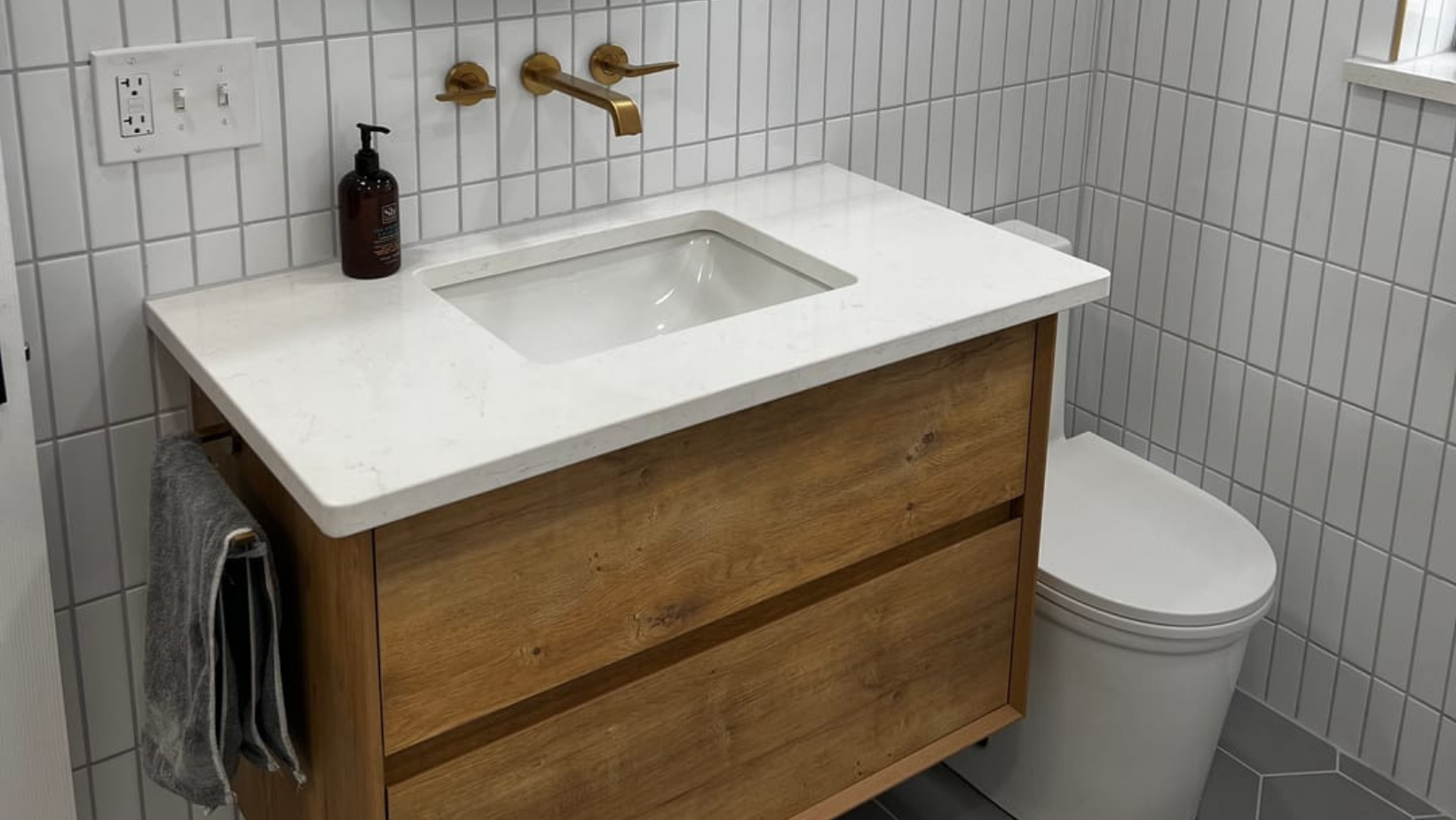 Kingdee 36" Floating Vanity in White Oak by Moreno Bath Modern Floating Vanities